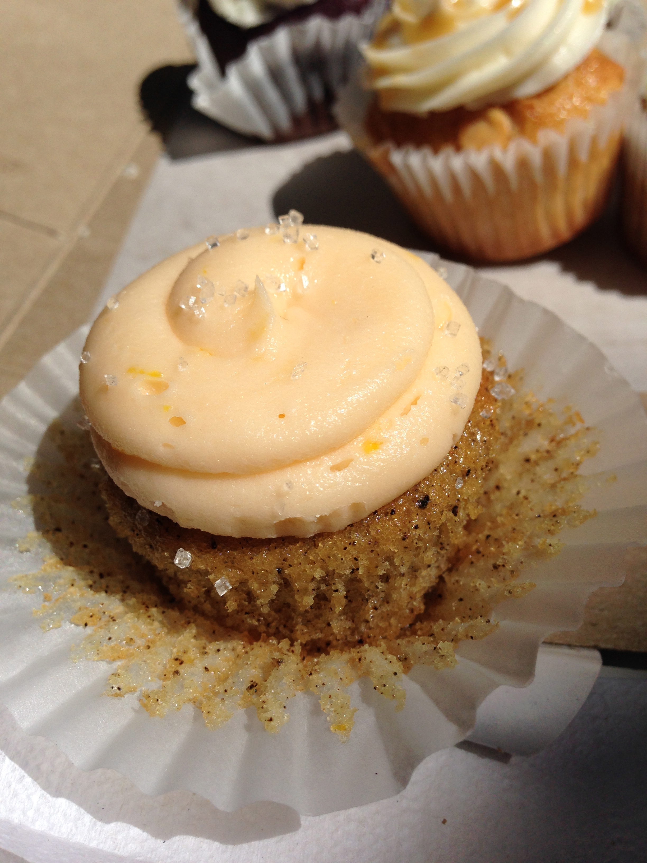 Earl grey with orange buttercream mini-cupcake.
