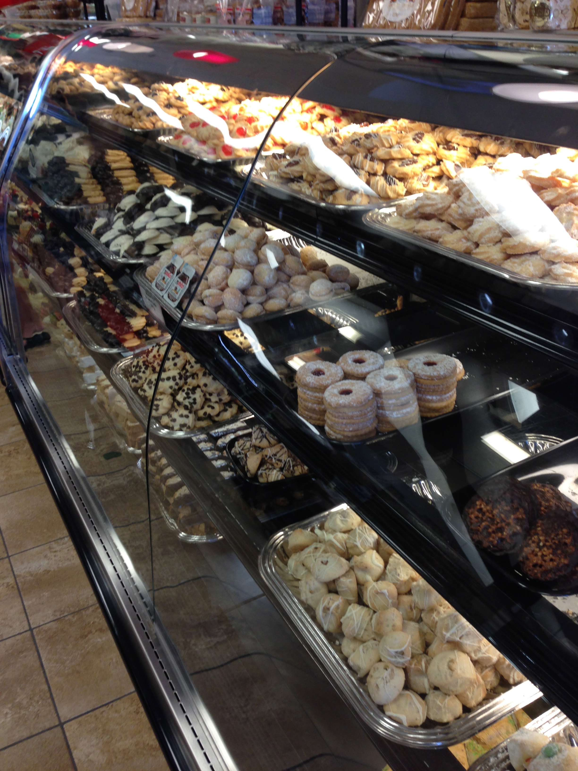 So many varieties of Italian cookies and cakes. 